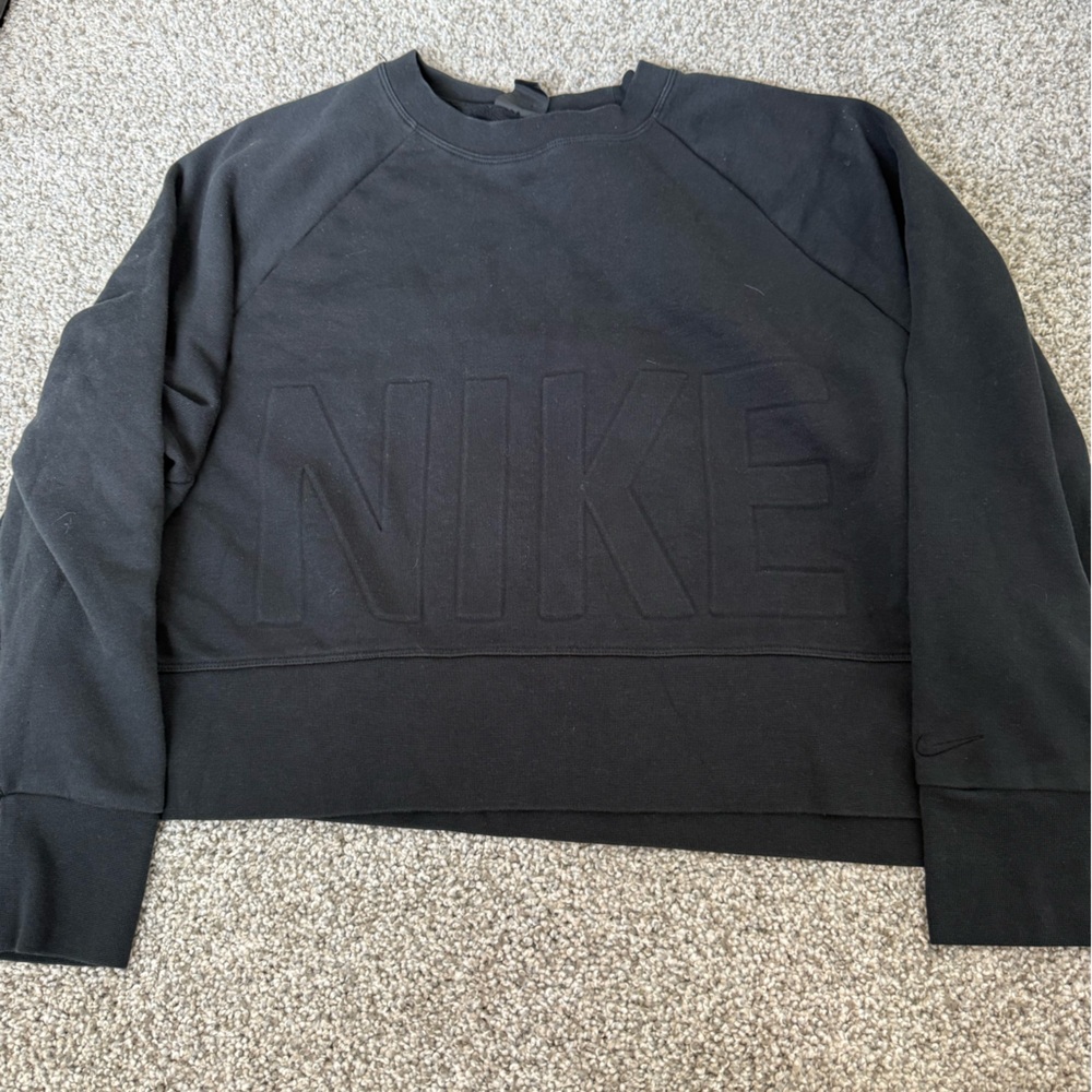 Nike Women’s Black Embossed Logo Sweatshirt - Picture 1 of 1